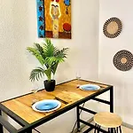 3 Studios, Centre De La Bastide St Louis Каркассон