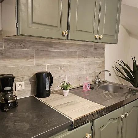 3 Studios, Centre De La Bastide St Louis Carcassonne